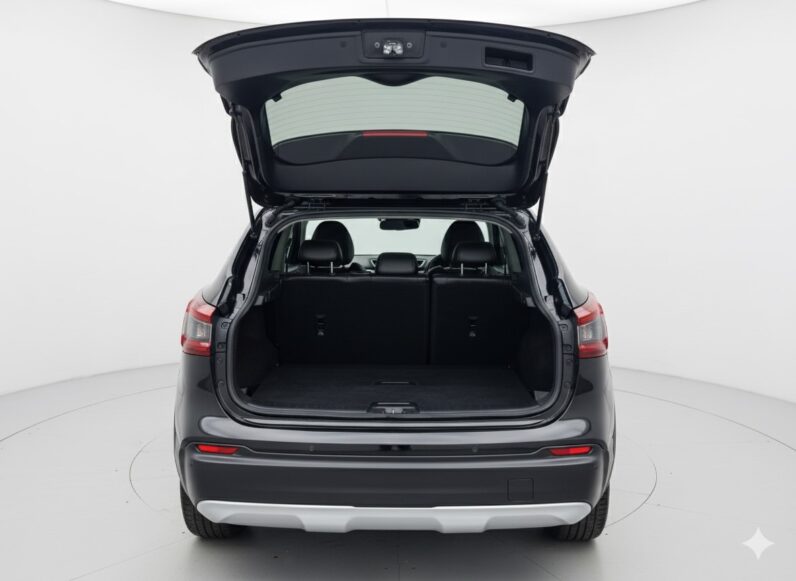 Nissan Qashqai 1.2 DIG-T Tekna Euro 6 (s/s) 5dr BJ68VYF