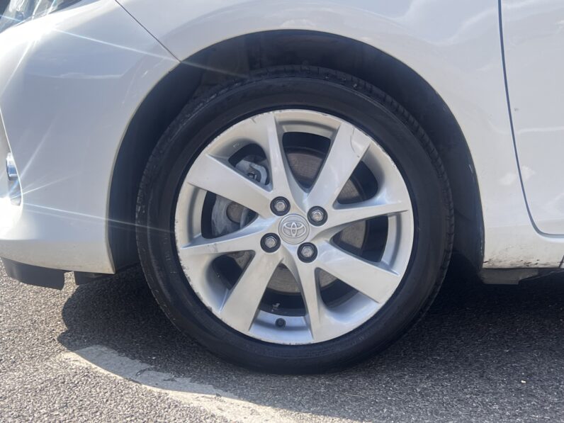Toyota Yaris 1.5 VVT-h T Spirit CVT Euro 5 5dr YF62VRL