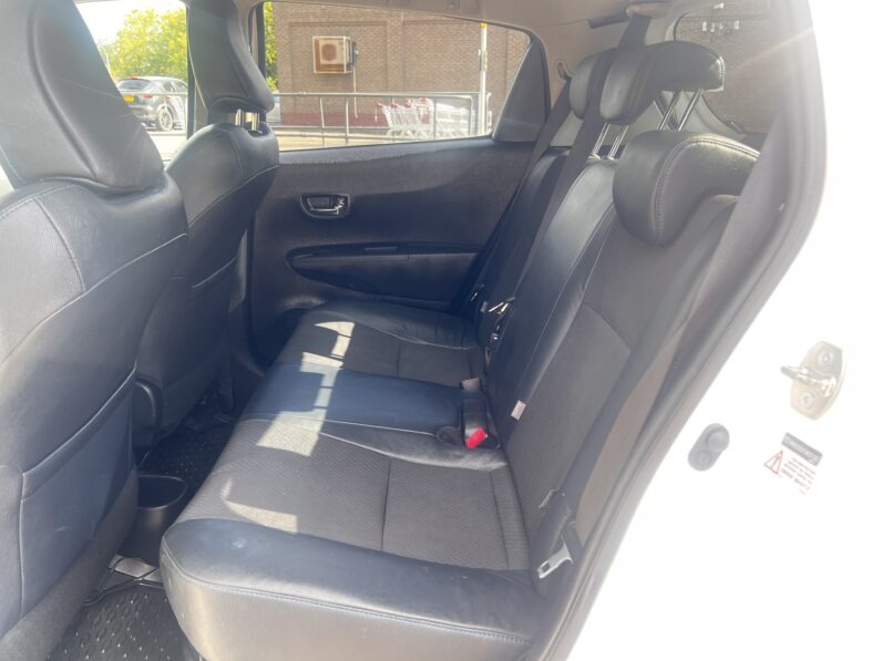 Toyota Yaris 1.5 VVT-h T Spirit CVT Euro 5 5dr YF62VRL