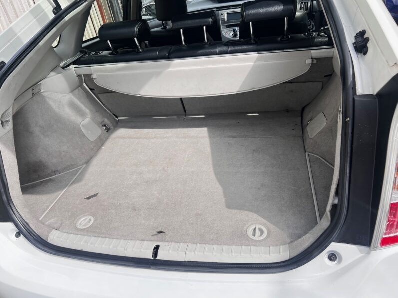 Toyota Prius 1.8 VVT-h T Spirit CVT Euro 5 (s/s) 5dr, HJ64OEU