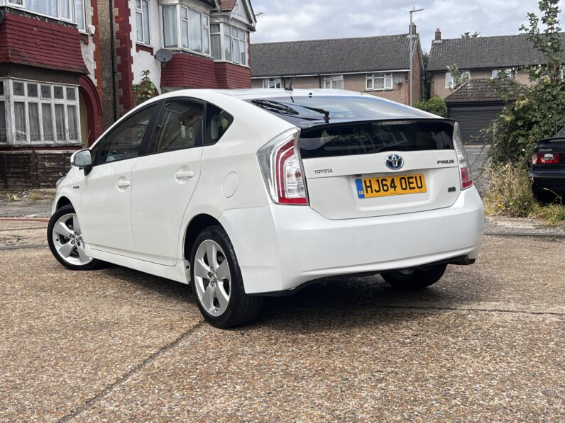 Toyota Prius 1.8 VVT-h T Spirit CVT Euro 5 (s/s) 5dr, HJ64OEU