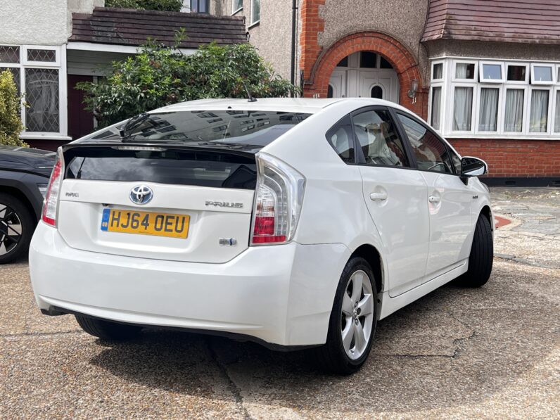 Toyota Prius 1.8 VVT-h T Spirit CVT Euro 5 (s/s) 5dr, HJ64OEU