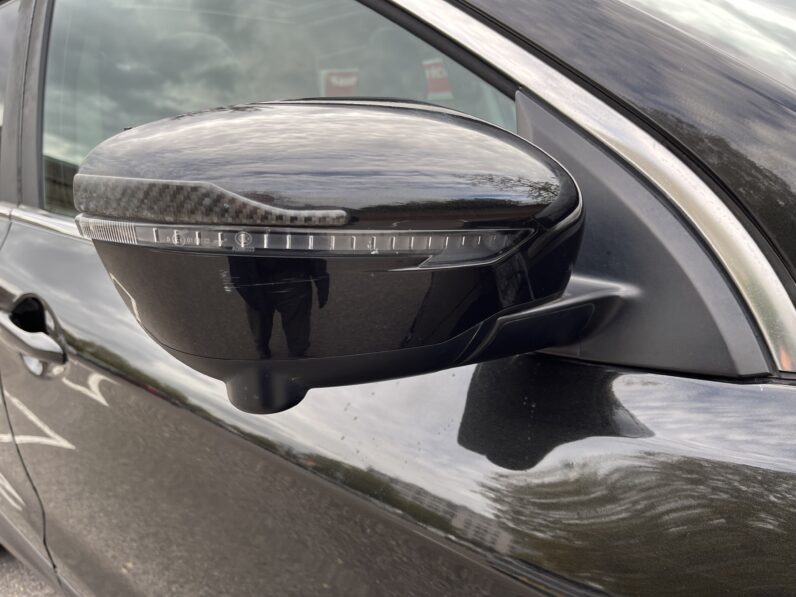 Nissan Qashqai 1.6 DIG-T Tekna 2WD Euro 6 (s/s) 5dr, EJ15MZN