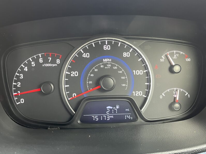 Hyundai i10 1.0 SE Hatchback 5dr Petrol Manual Euro 5 (66 ps), LM14RKJ