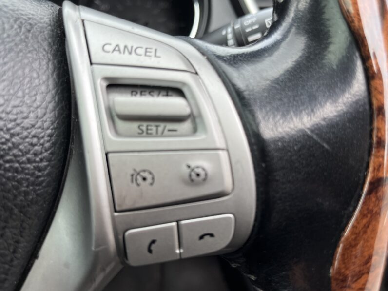 Nissan Qashqai 1.6 DIG-T Tekna 2WD Euro 6 (s/s) 5dr, EJ15MZN