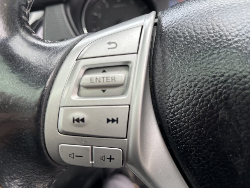 Nissan Qashqai 1.6 DIG-T Tekna 2WD Euro 6 (s/s) 5dr, EJ15MZN