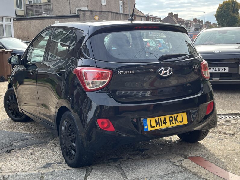Hyundai i10 1.0 SE Hatchback 5dr Petrol Manual Euro 5 (66 ps), LM14RKJ