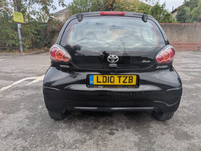 Toyota AYGO 1.0 VVT-i Black MultiMode Euro 4 3dr (AC), LD10TZB