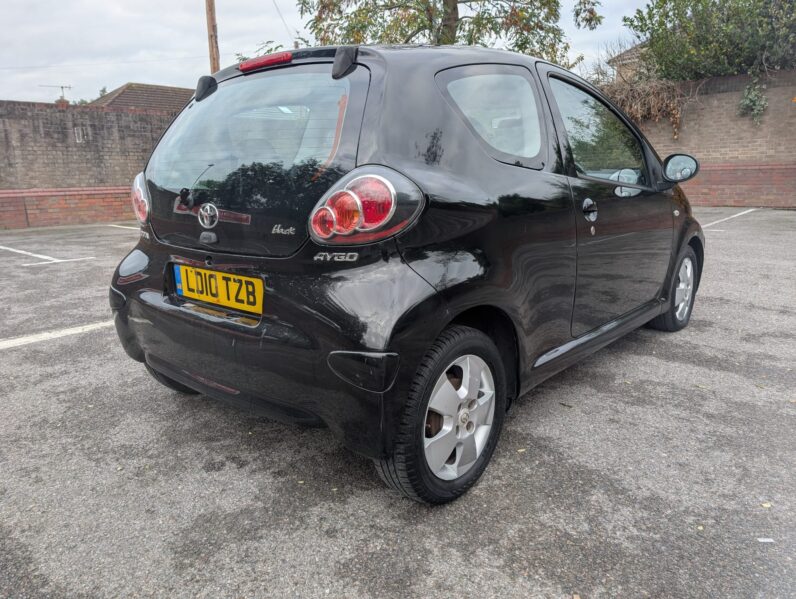 Toyota AYGO 1.0 VVT-i Black MultiMode Euro 4 3dr (AC), LD10TZB