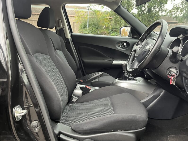 Nissan Juke 1.2 DIG-T Acenta SUV 5dr Petrol Manual Euro 6 (s/s) (115 ps), SJ17LTG
