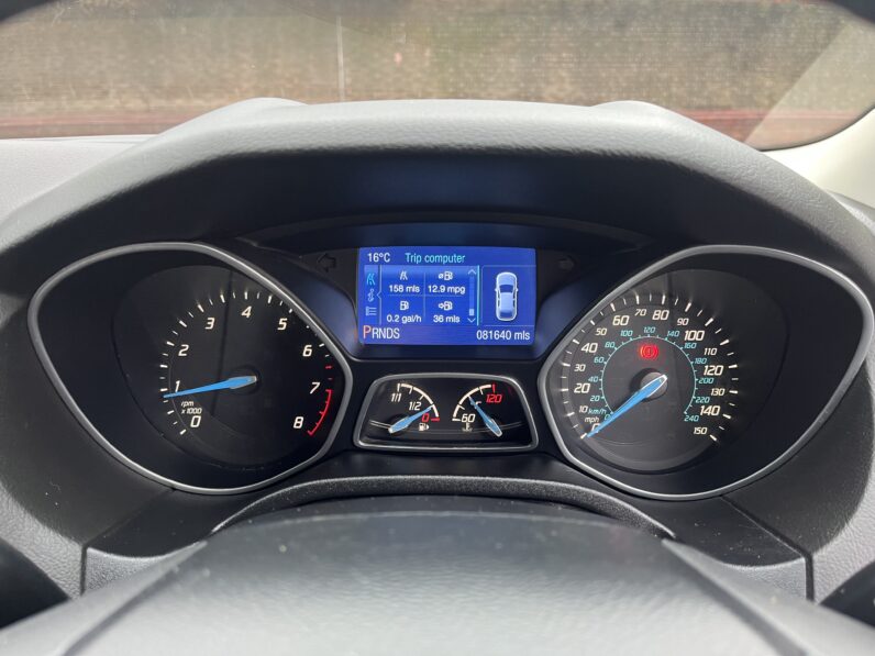 Ford Focus 1.6 Titanium Navigator Powershift Euro 5 5dr, SG64YLT
