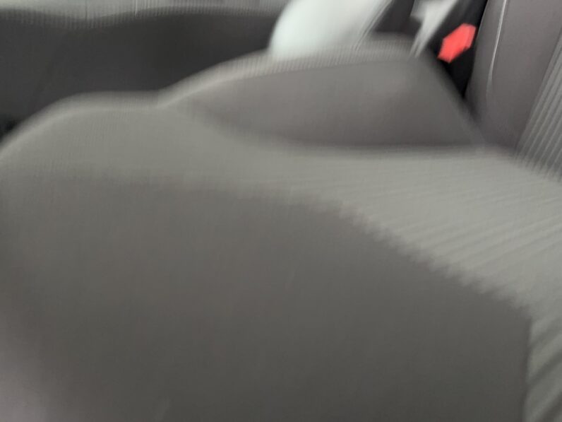 Ford Focus 1.6 Titanium Navigator Powershift Euro 5 5dr, SG64YLT